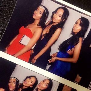 Meet your Posher, Bilane